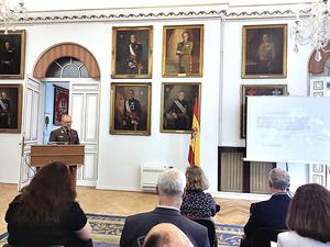 Madridi konferencia_belső
